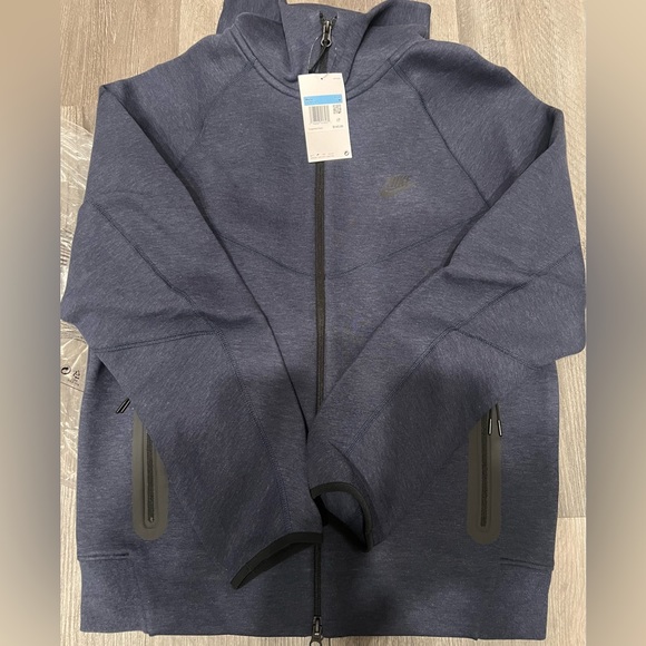 Nike sportswear tech fleece windrunner - Picture 1 of 4